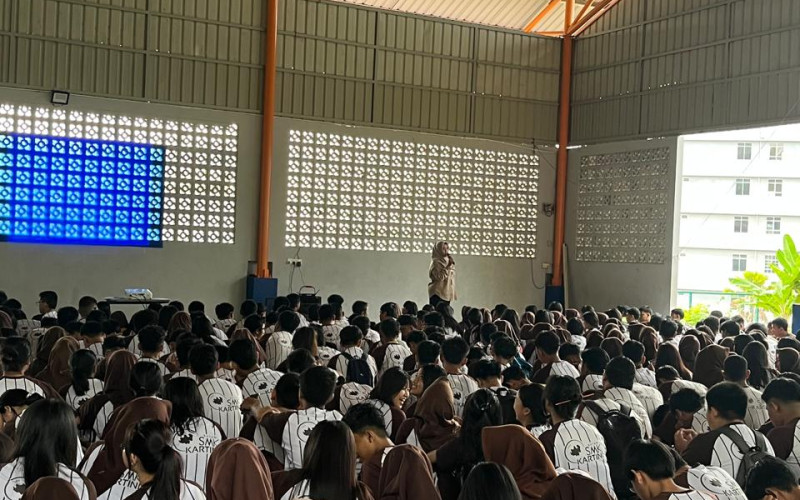 Sepekan Bersama IKT Kartini Batam: Edukasi Kesehatan Reproduksi dan HIV/AIDS untuk Remaja Batam